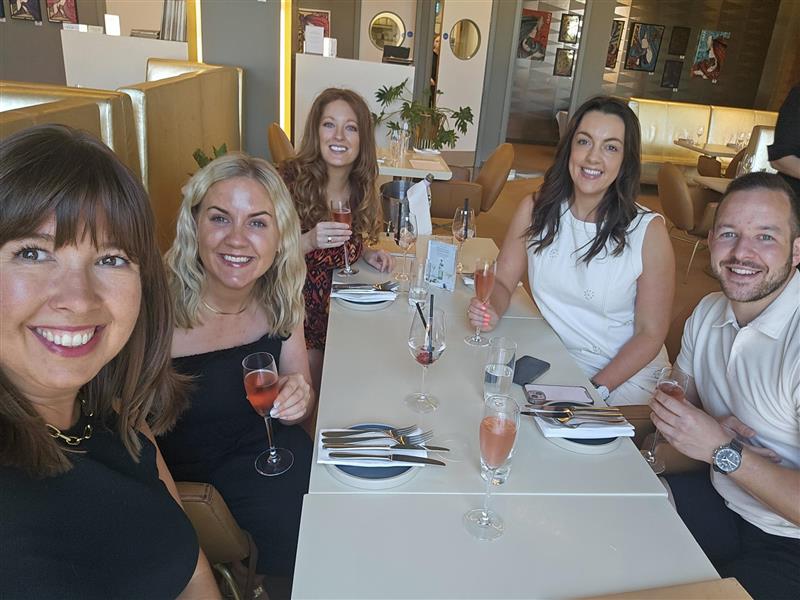 From Consultants to Directors – A Team That Grows Together